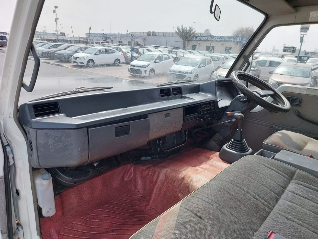 ميتسوبيشي فايتر (RAMADAN OFFER) MITSUBISHI FIGHTER TRUCK RHD 1989 MODEL 6.5 L DIESEL MANUAL(PM30989)