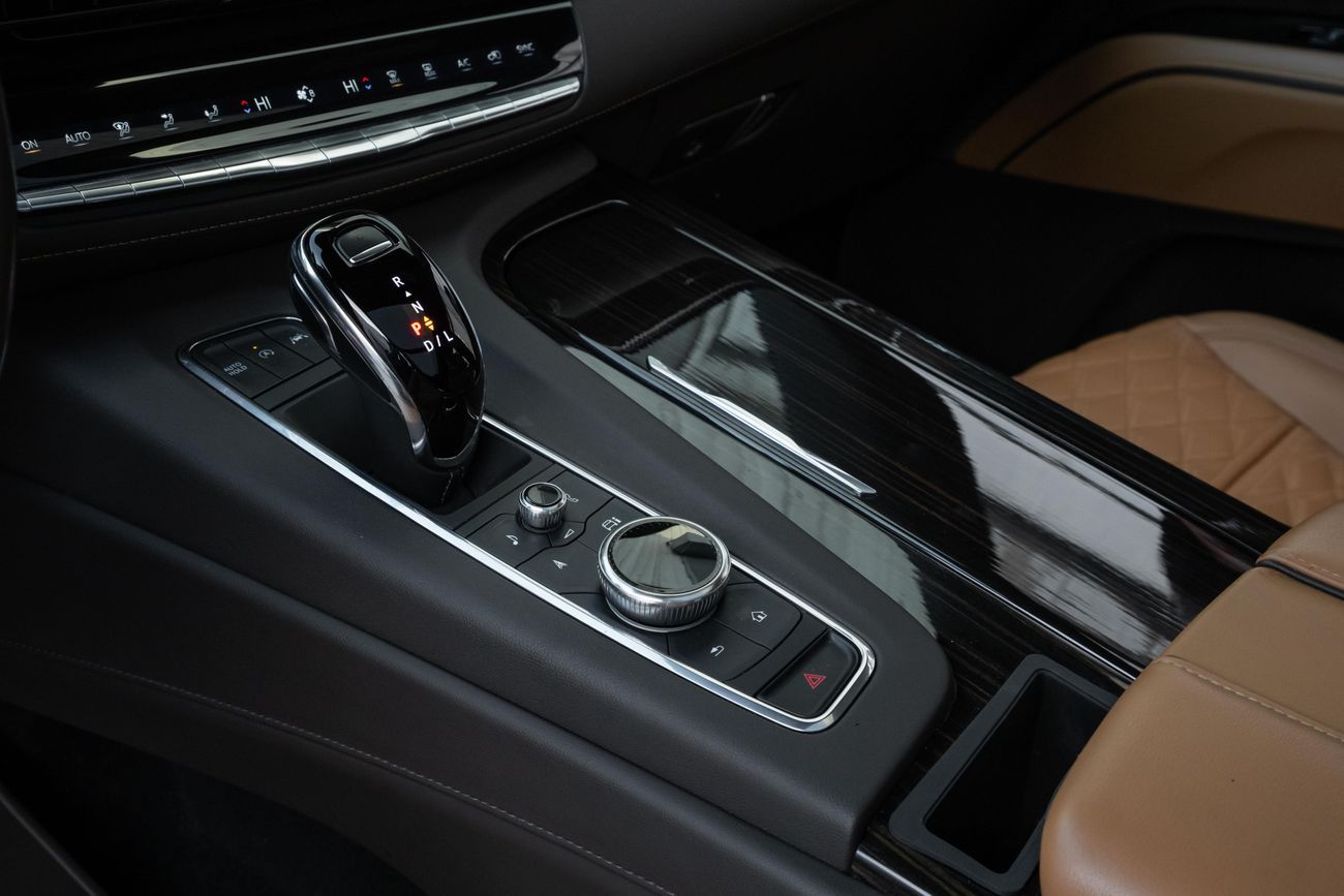 Cadillac Escalade Escalade Sport | 5,875 P.M | 0% Downpayment | Sport | Cadillac Warranty + Service!