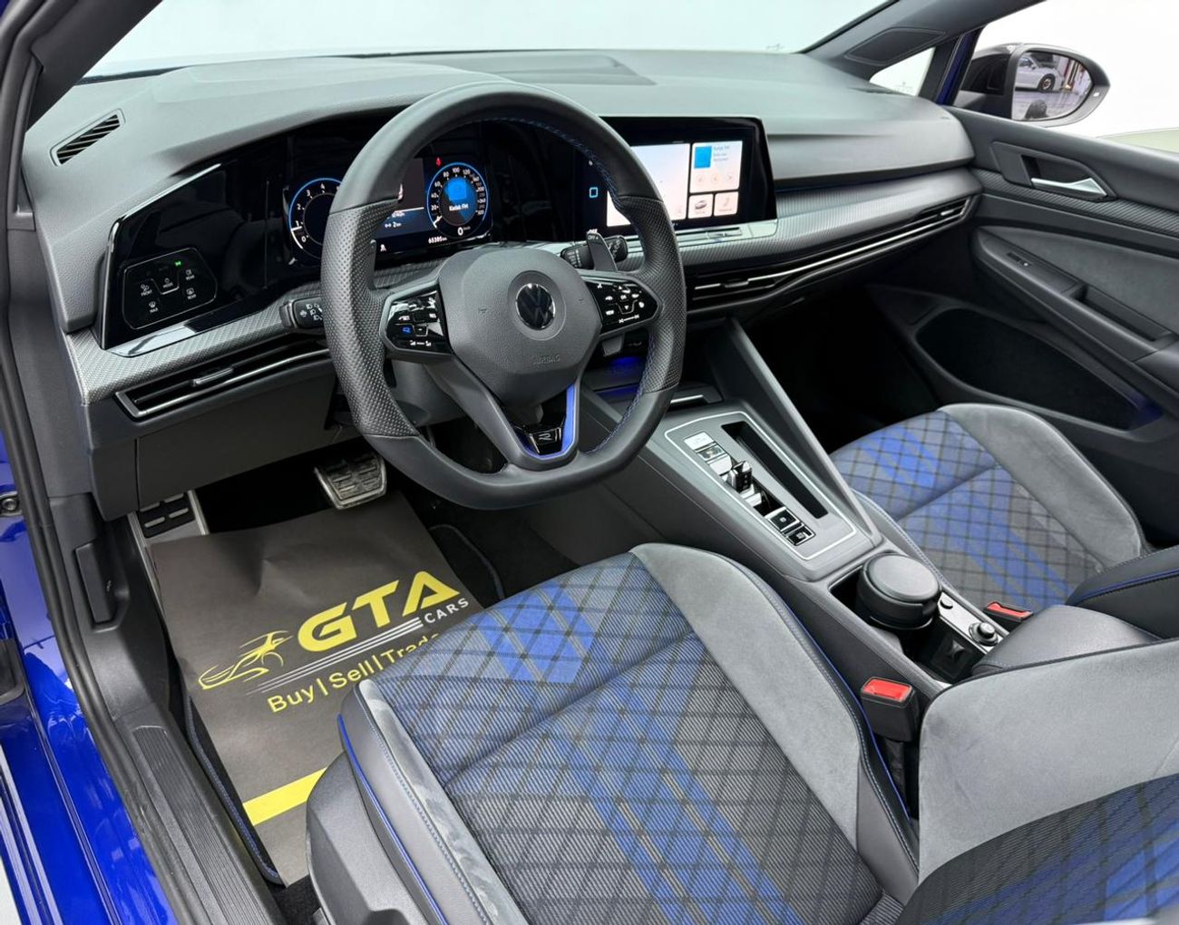 فولكس واجن جولف ار 2022 Volkswagen Golf R, 2027 VW Warranty, 2029 VW Service Pack, Full VW Service History, GCC