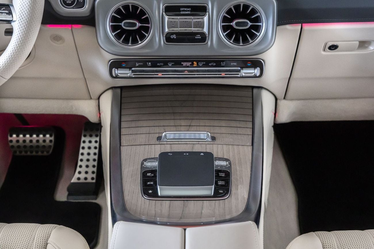 مرسيدس بنز G 63 AMG Mercedes-Benz G-Class | G 63 AMG | Double Night + Performance package | Gargash Auto Warranty | 2025