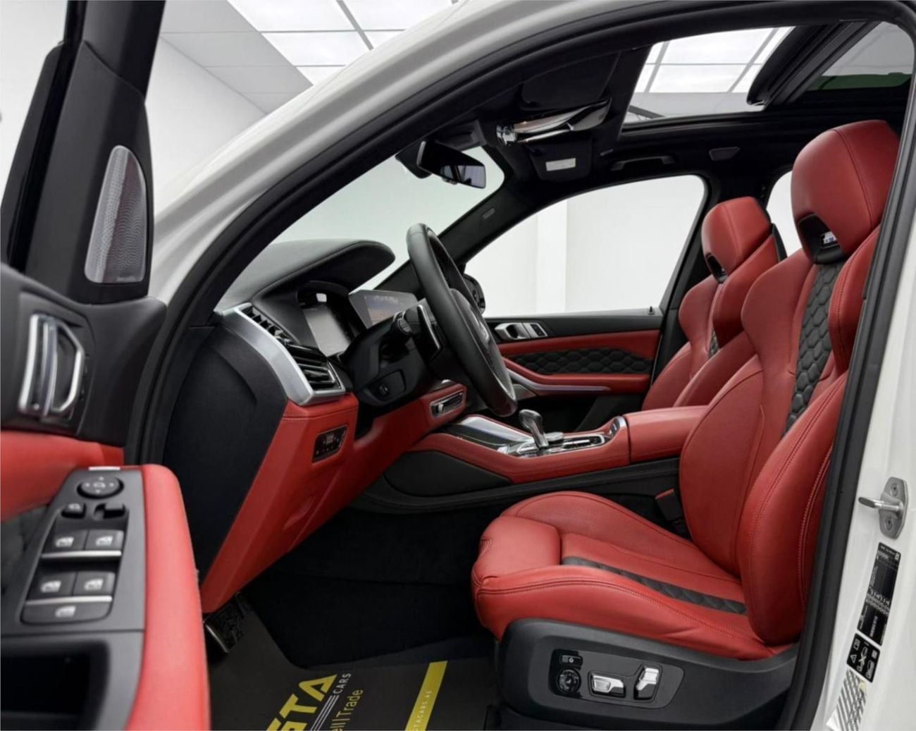 بي أم دبليو X5 M COMPETITION 2021 BMW X5M, 2028 BMW Service Pack, Full BMW Service History, Fully Loaded, GCC
