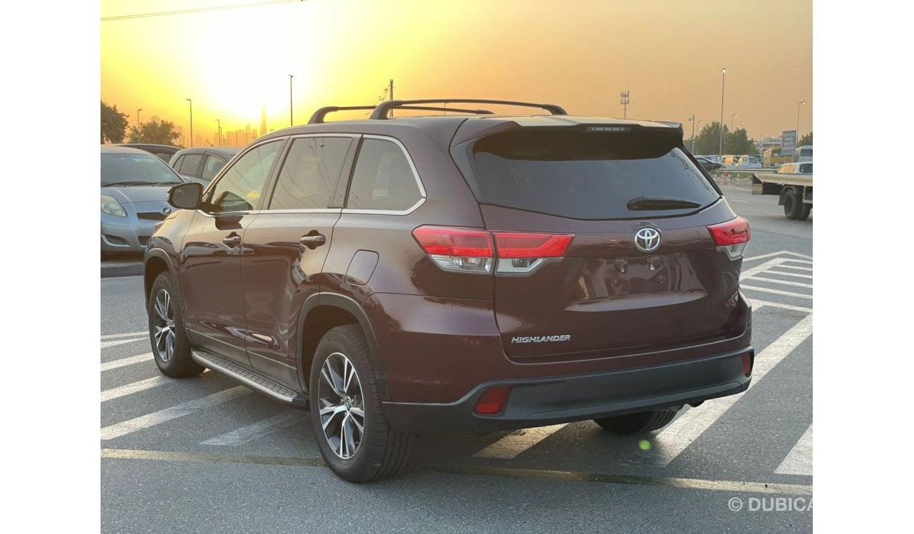 تويوتا هايلاندر 2019 Toyota Highlander LE 2.4L V4 MidOption