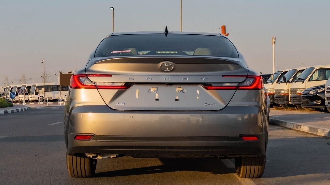 تويوتا كامري 2025 Toyota Camry LE 2.5L AT Hybrid (Gray)