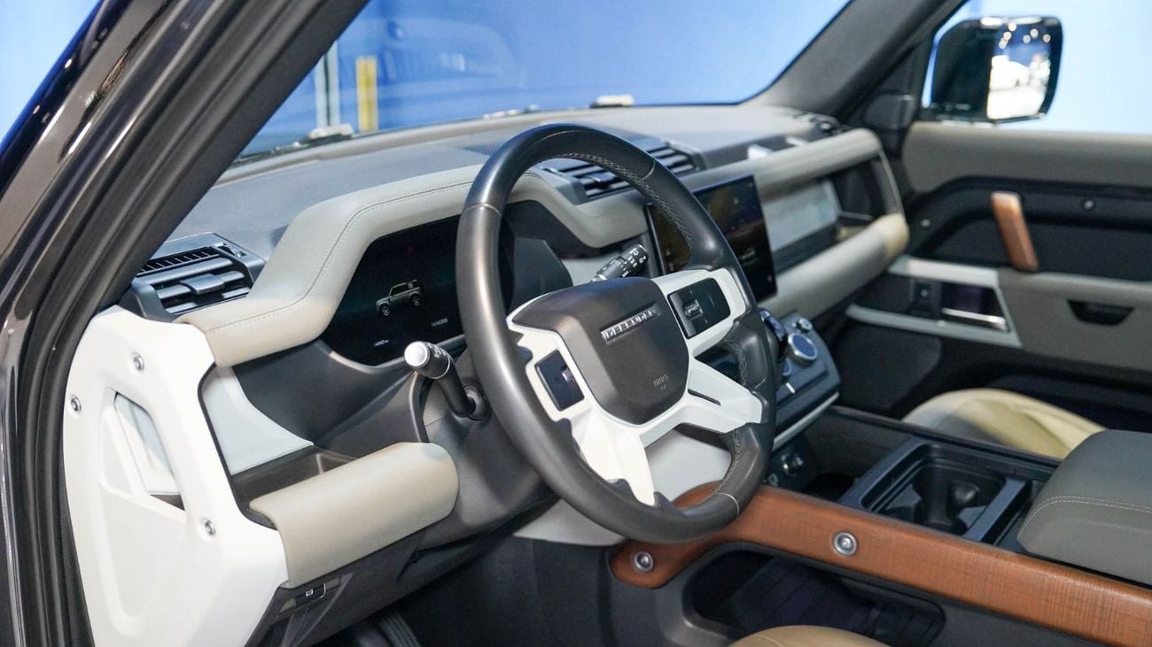 Land Rover Defender P400 110 HSE 3.0L (7 Seater) UAEs Very Best Example | 7 Seater Widetrack | AED 5,411 Per Month