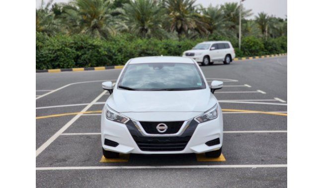 Nissan Versa Nissan Versa 1,6L Clean Car excellent condition 2020