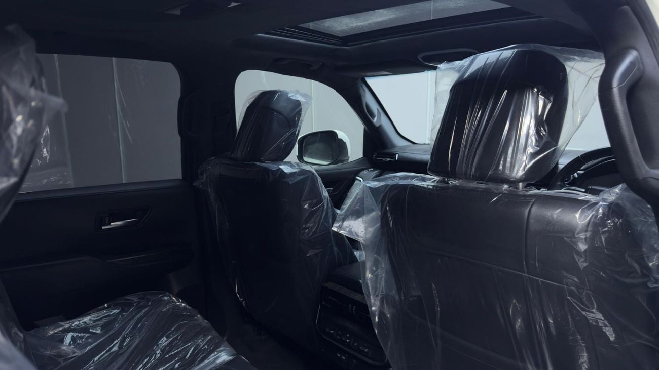 Toyota Land Cruiser LC300 ,RIGHT HAND DRIVE DIESEL ,4.5 LITER ,FULL OPTION  ,WITH G.R KIT