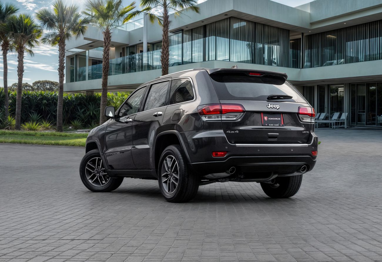 جيب جراند شيروكي Grand Cherokee Limited | 1,714 P.M | 0% Downpayment | Full Jeep Service History | Warranty!