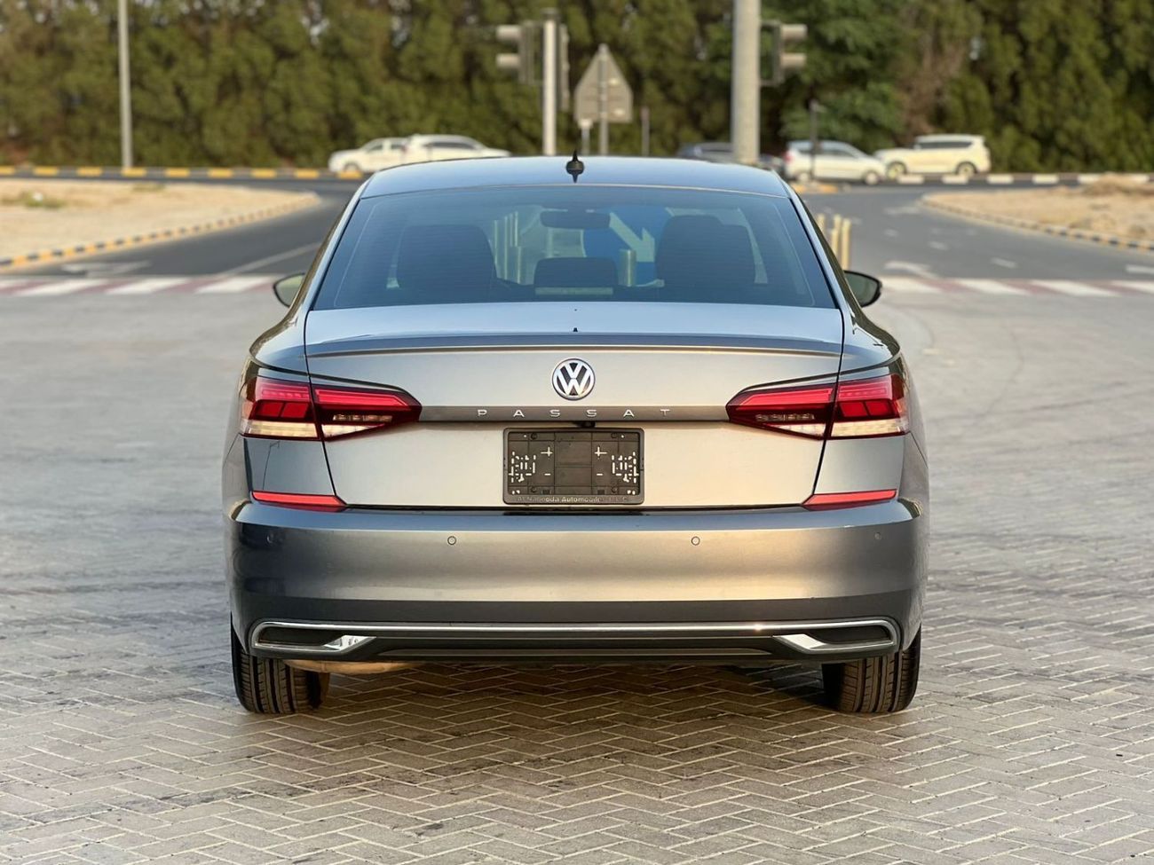 Volkswagen Passat SEL 2.5L