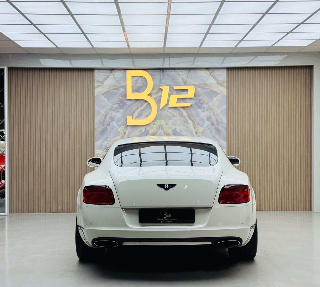 بنتلي كونتيننتال جي تي