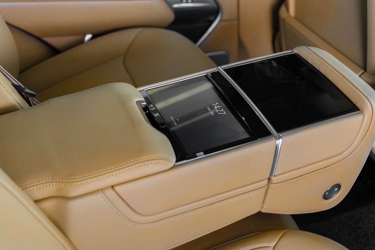 لاند روفر رينج روفر Range Rover Vogue P530 Autobiography |  | GCC Specs | V8 | Full Options | 2026 (Export)