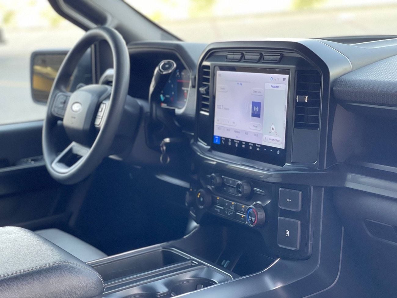 Ford F-150 XLT 3.5L (5 Seater) STX / V6 TT / ORIGINAL PAINT / RADAR / LINE ASSIST / ELECTRONIC CLUSTER / BIG SC