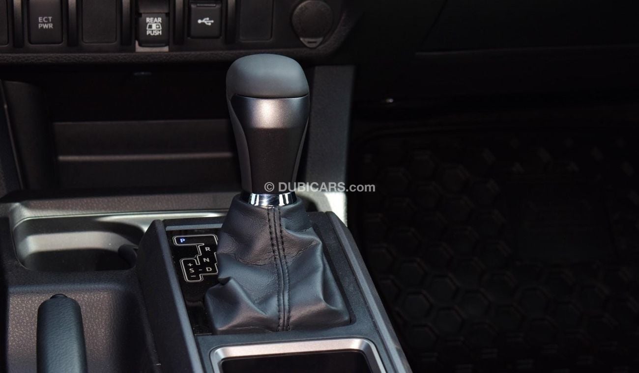 تويوتا تاكوما TRD Sport V6