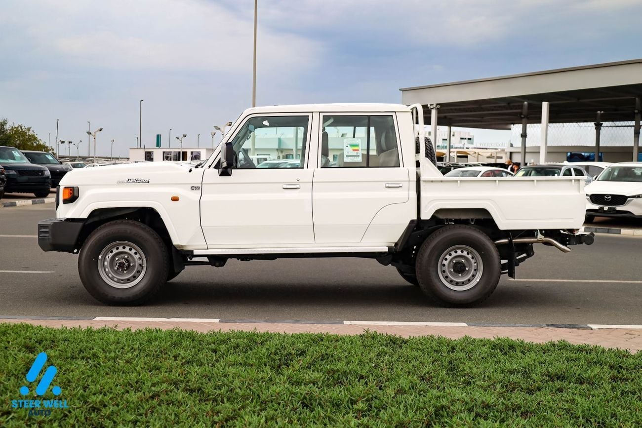 تويوتا لاند كروزر بيك آب Double-Cab LC 79 | 2.8L Turbo DSL | GCC Specs | 4WD MT | Heavy Duty | Export Ready