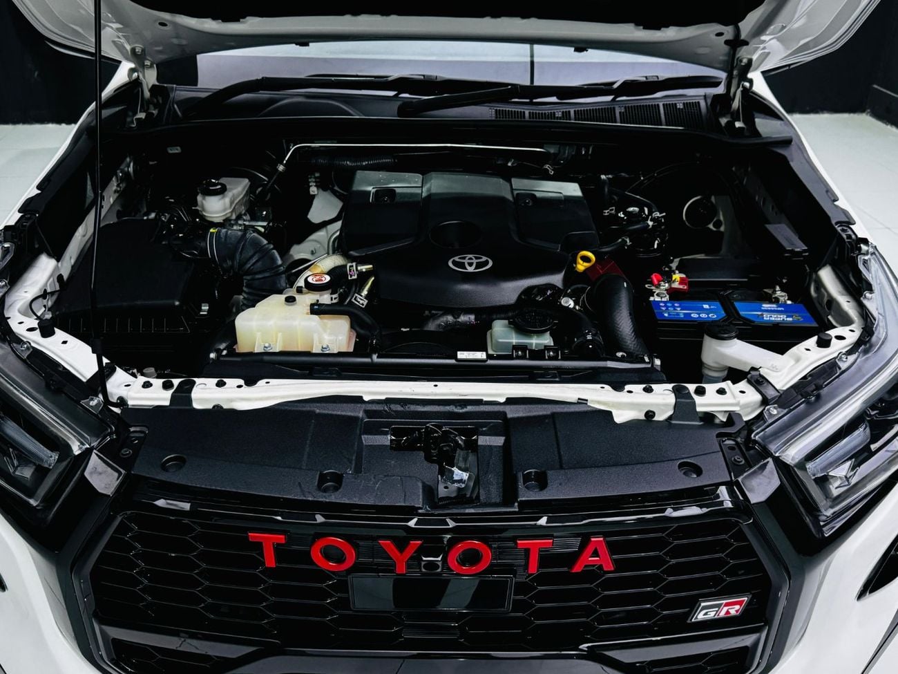 Toyota Hilux Double Cabin  Right Hand Drive Model: *2024*