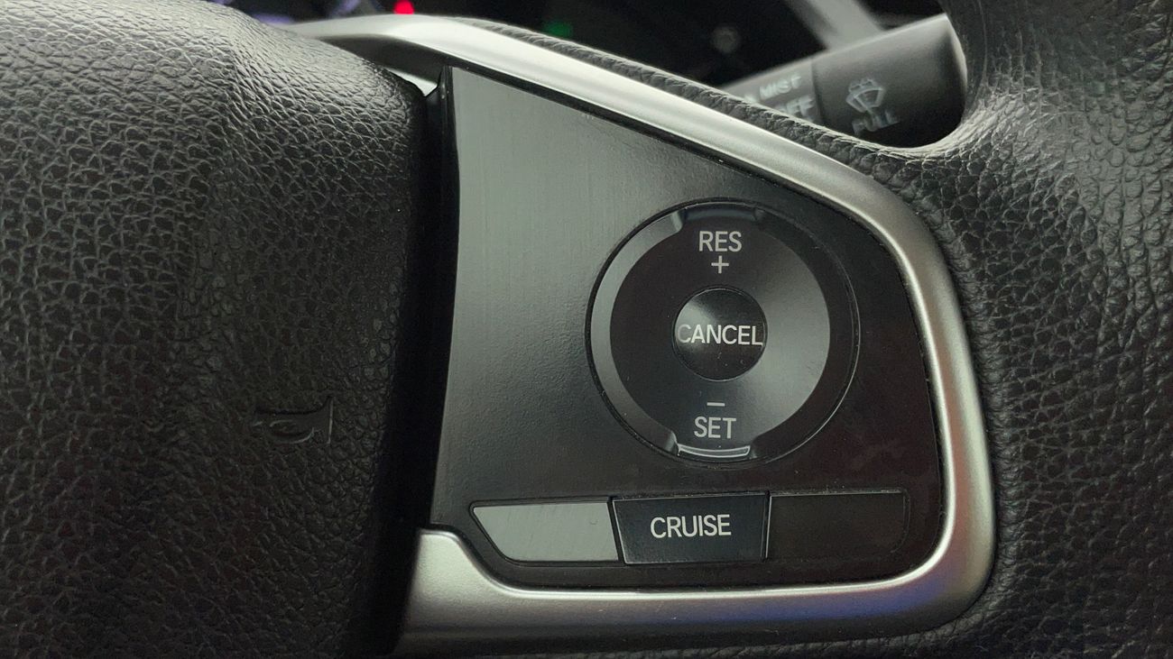 هوندا سيفيك DX 1.6 | بدون دفعة مقدمة | اختبار القيادة في المنزل