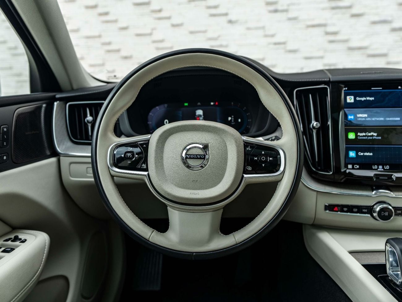 Volvo XC60 ULTIMATE DARK