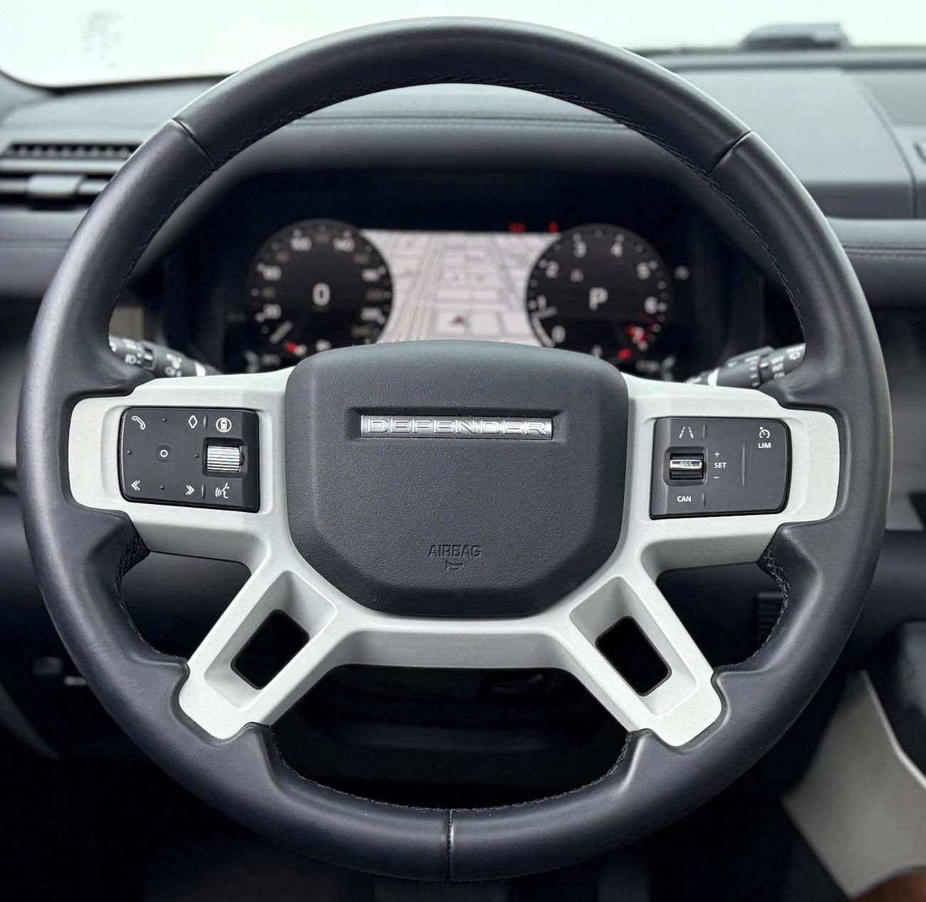 Land Rover Defender 2024 Land Rover Defender 110 SE P300, 2028 LR Warranty + Service Pack, Low Km, GCC