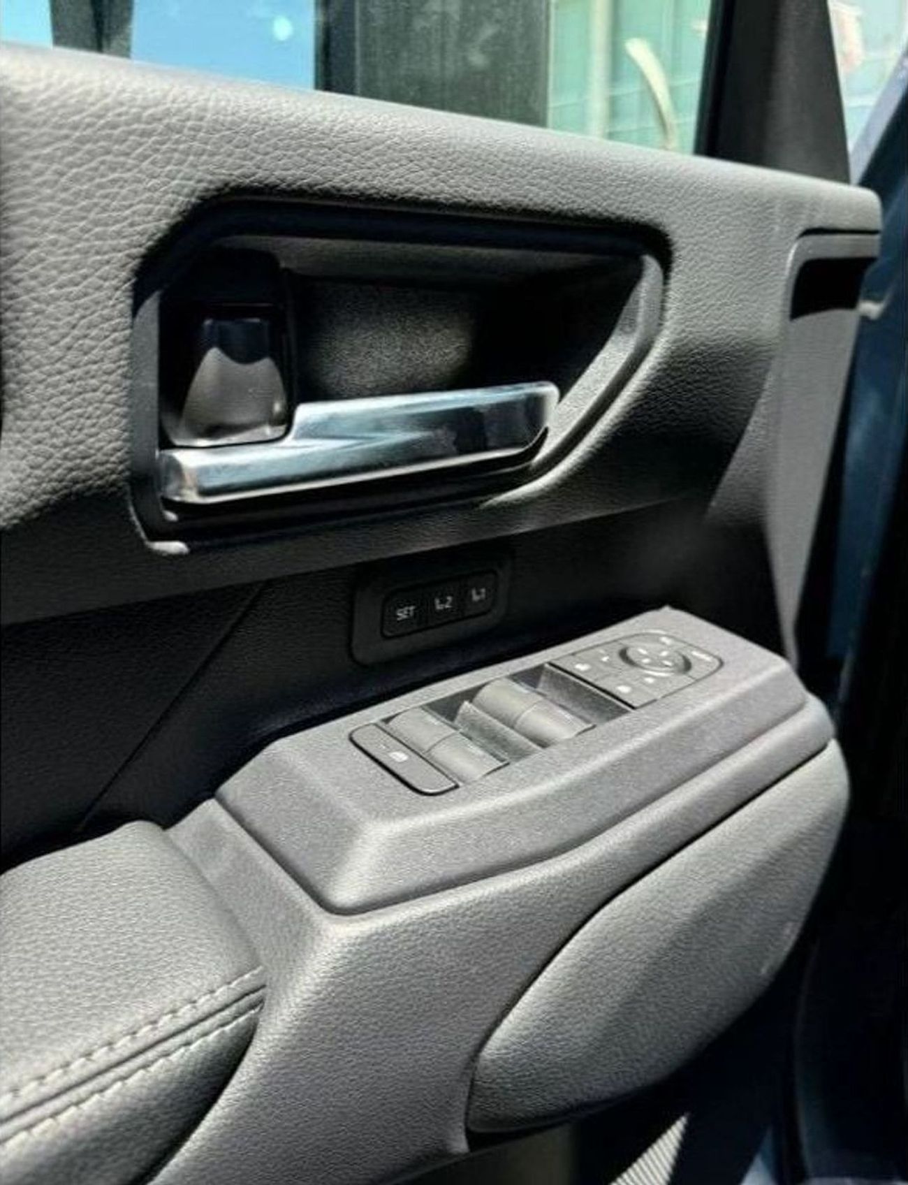 Toyota Prado Adventure Dual Tone 2.4T FIRST EDITION 2.4T (For export only)