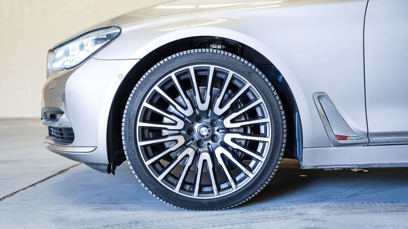 BMW 750Li