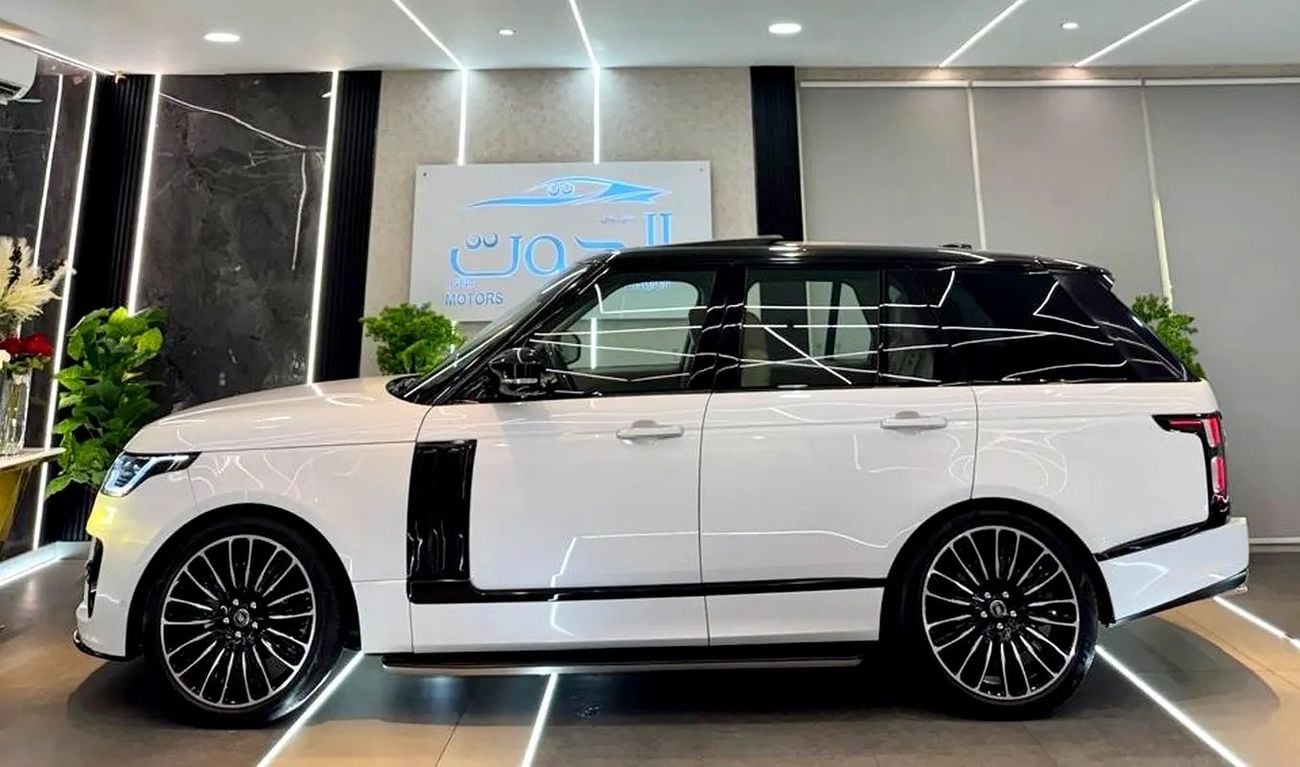 Land Rover Range Rover AMAZING VOGUE SV DESIGN || V8 SUPERCHARGED || GCC || PERFECT CONDITION