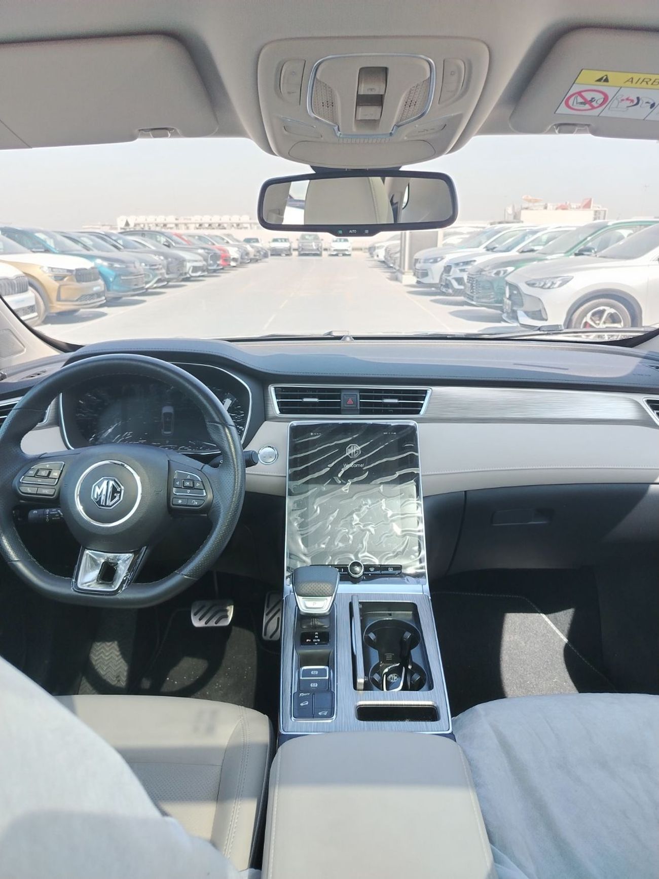 أم جي RX5 Deluxe option