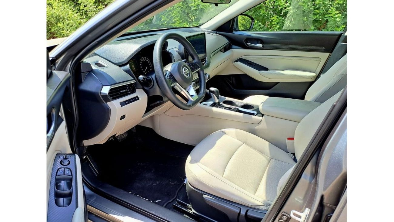 نيسان ألتيما SV SV