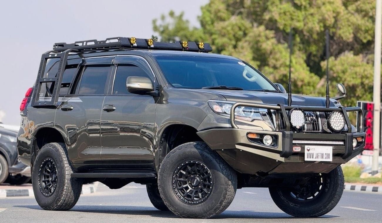 Toyota Prado PREMIUM BULL BAR | ROOF RACK WITH SIDE LADDERS | RHD | 2016 | 2.8L DIESEL ENGINE | (AT) | REAR VIEW