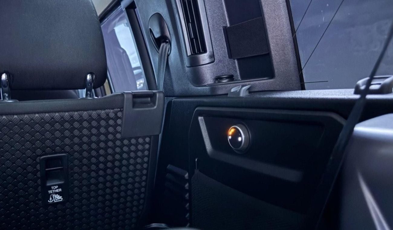 Land Rover Defender 2021 Defender right hand drive