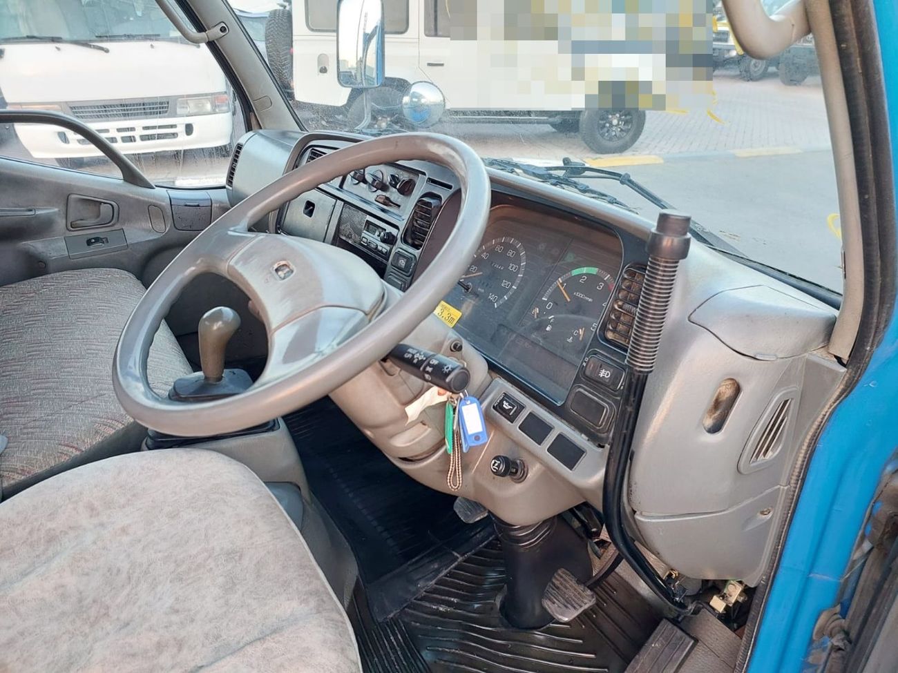 ميتسوبيشي فوسو كانتير MITSUBISHI CANTER TRUCK RHD 1997 MODEL 4.2 L DIESEL MANUAL(PM22312)