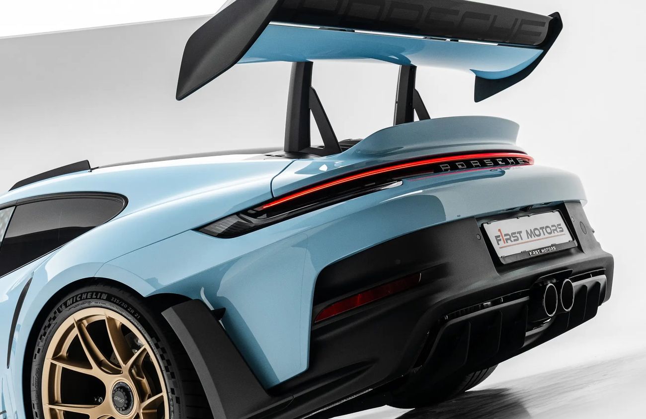 Porsche 911 4.0L F-6 Naturally Aspirated Engine