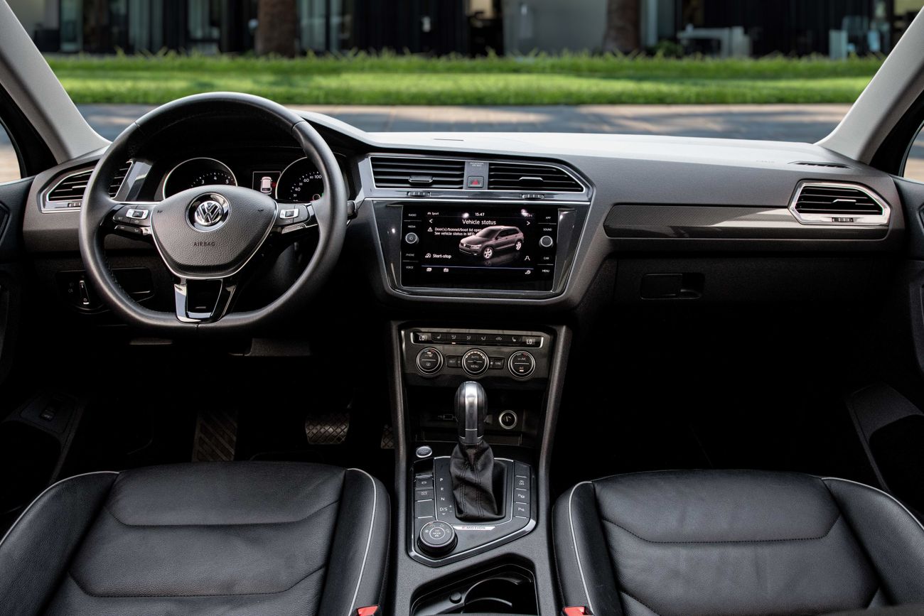 Volkswagen Tiguan Tiguan SEL | 1,469 P.M | 0% Downpayment | Under Warranty!