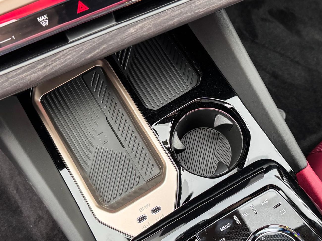 بي أم دبليو 530i BMW 5-Series 530i PREMIUM EDITION M SPORT PACKAGE