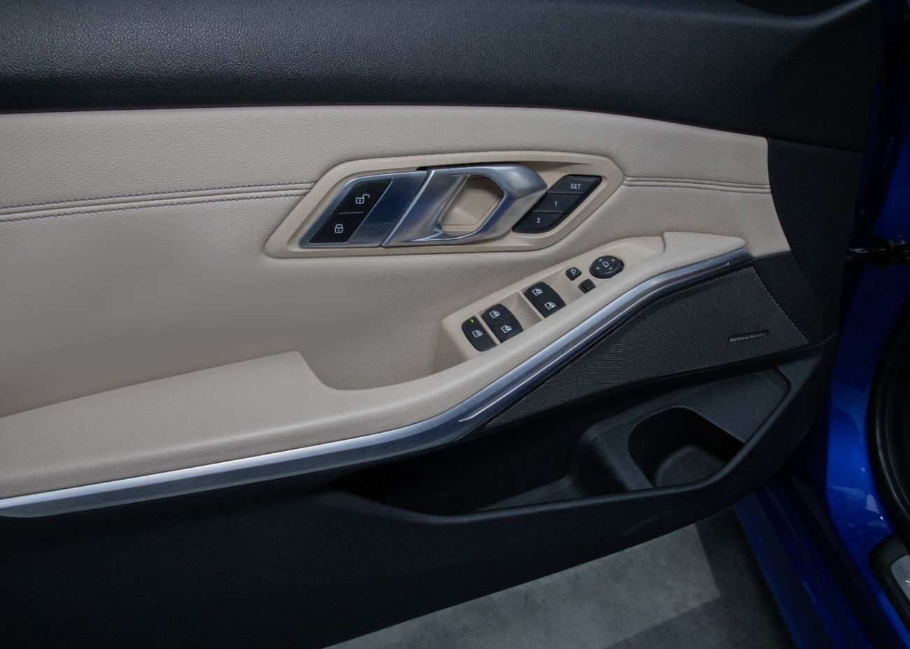بي أم دبليو 330i M Sport 2.0L (255 HP)