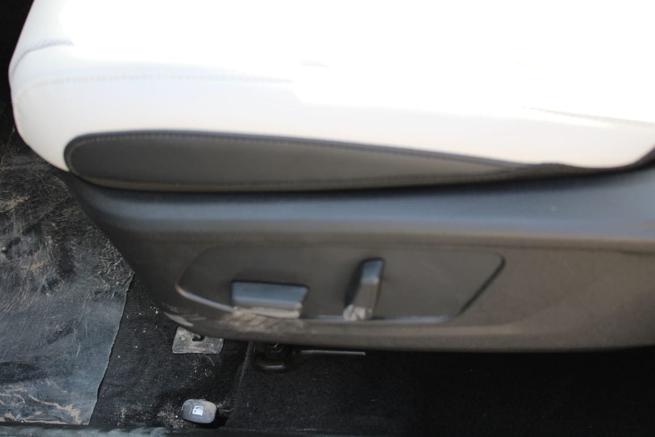 Kia Sportage L DLX