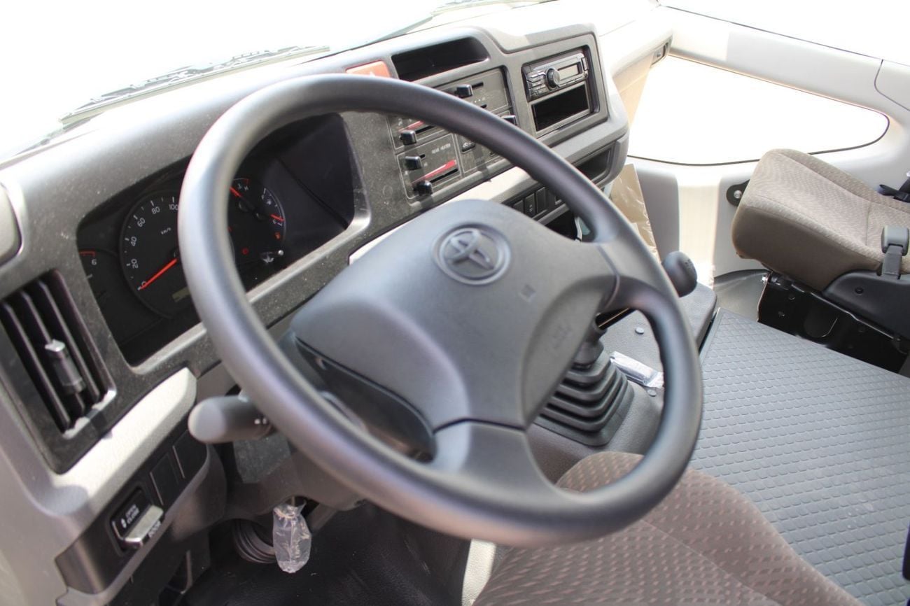 تويوتا كوستر TOYOTA COASTER 4.2L DIESEL 23 SEATER DLX MANUAL