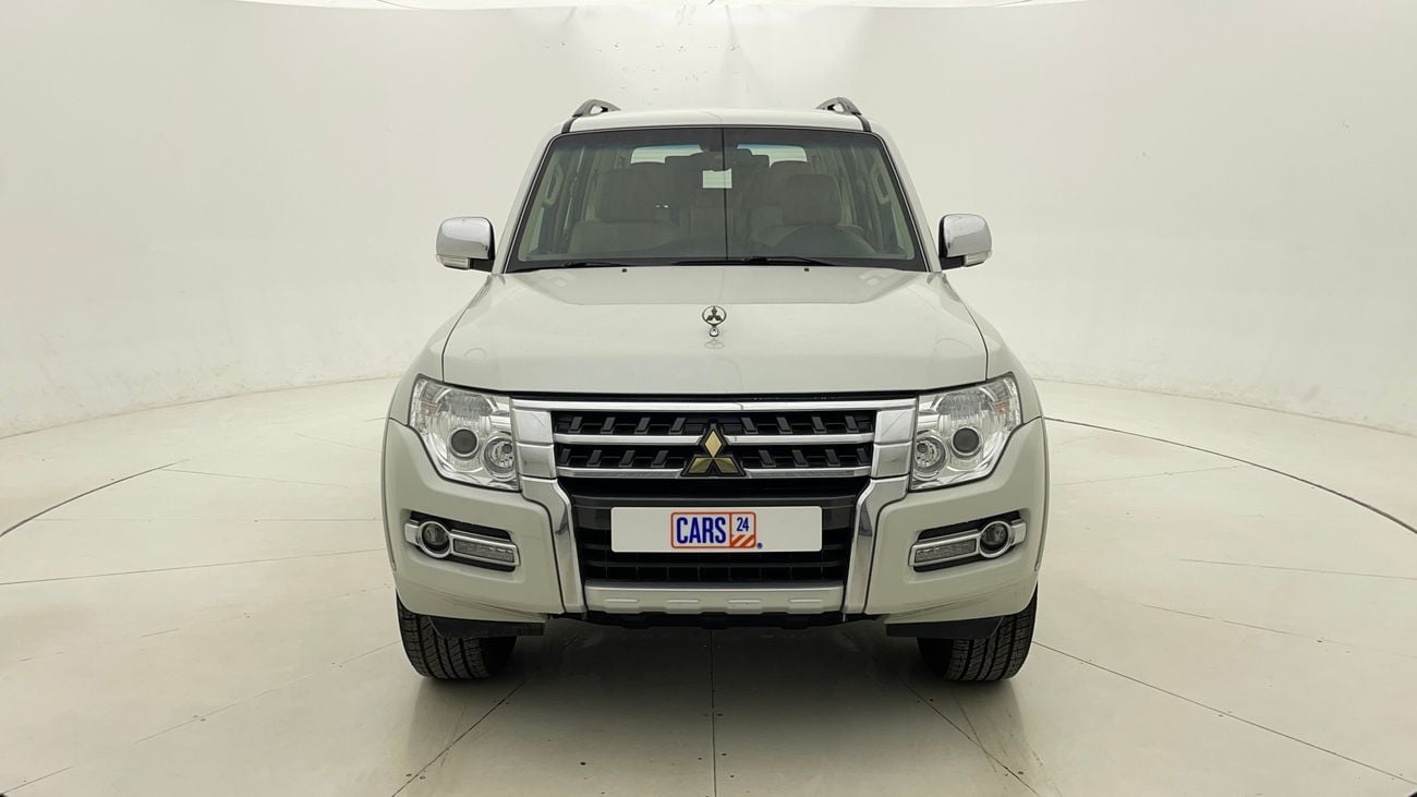 ميتسوبيشي باجيرو GLS MIDLINE 3 | بدون دفعة مقدمة | اختبار القيادة في المنزل