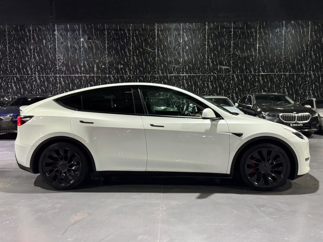 Tesla Model Y Performance (AWD)