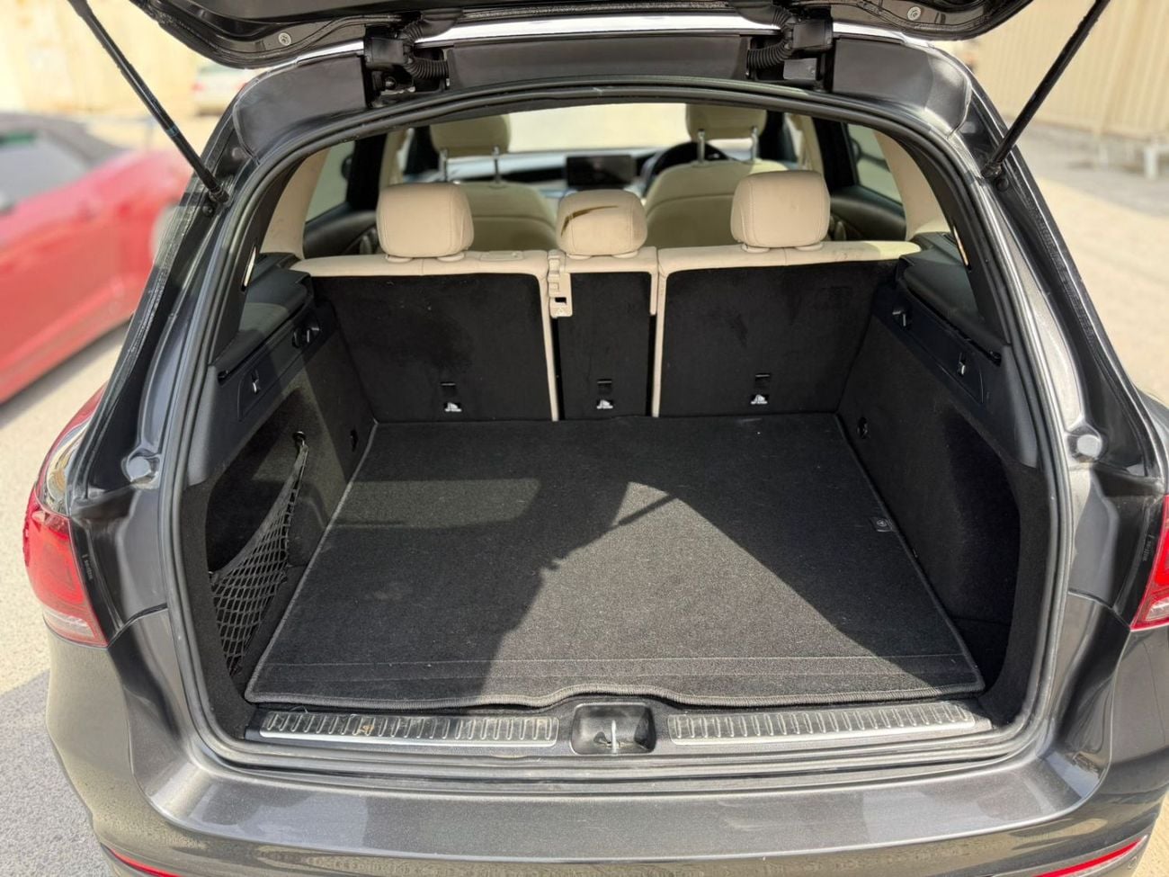Mercedes-Benz GLC 300 Premium 2.0L