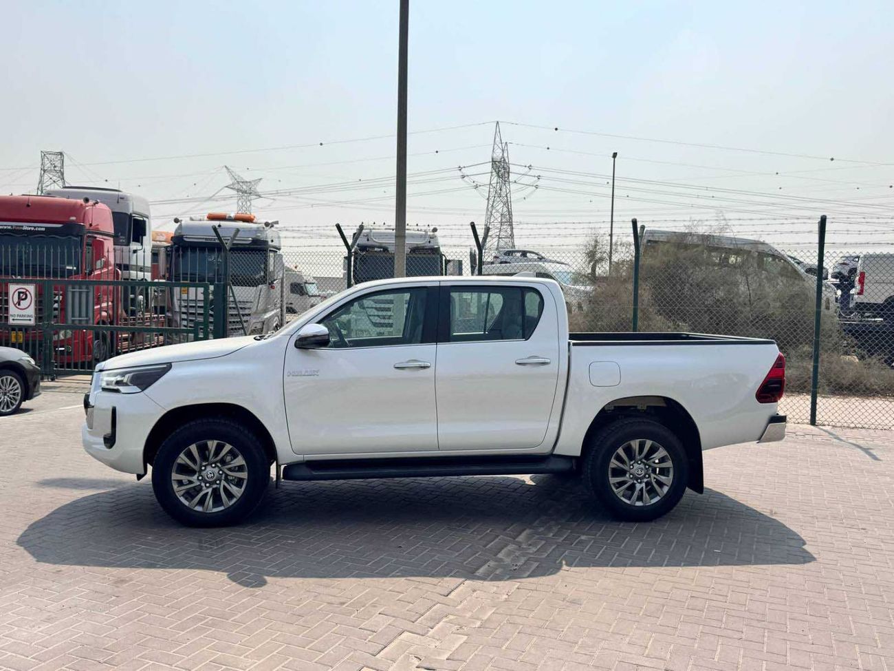 Toyota Hilux 2025 TOYOTA RIGHT HAND DRIVE HILUX TOP-LINE D/CAB 2.8L DIESEL BRAND NEW 0KM