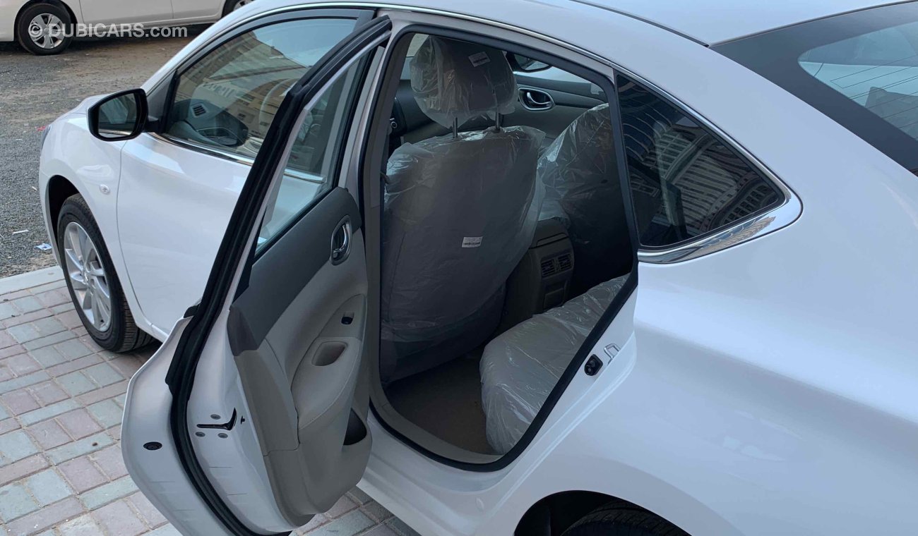 نيسان سنترا 1.8 MY2019 With warranty