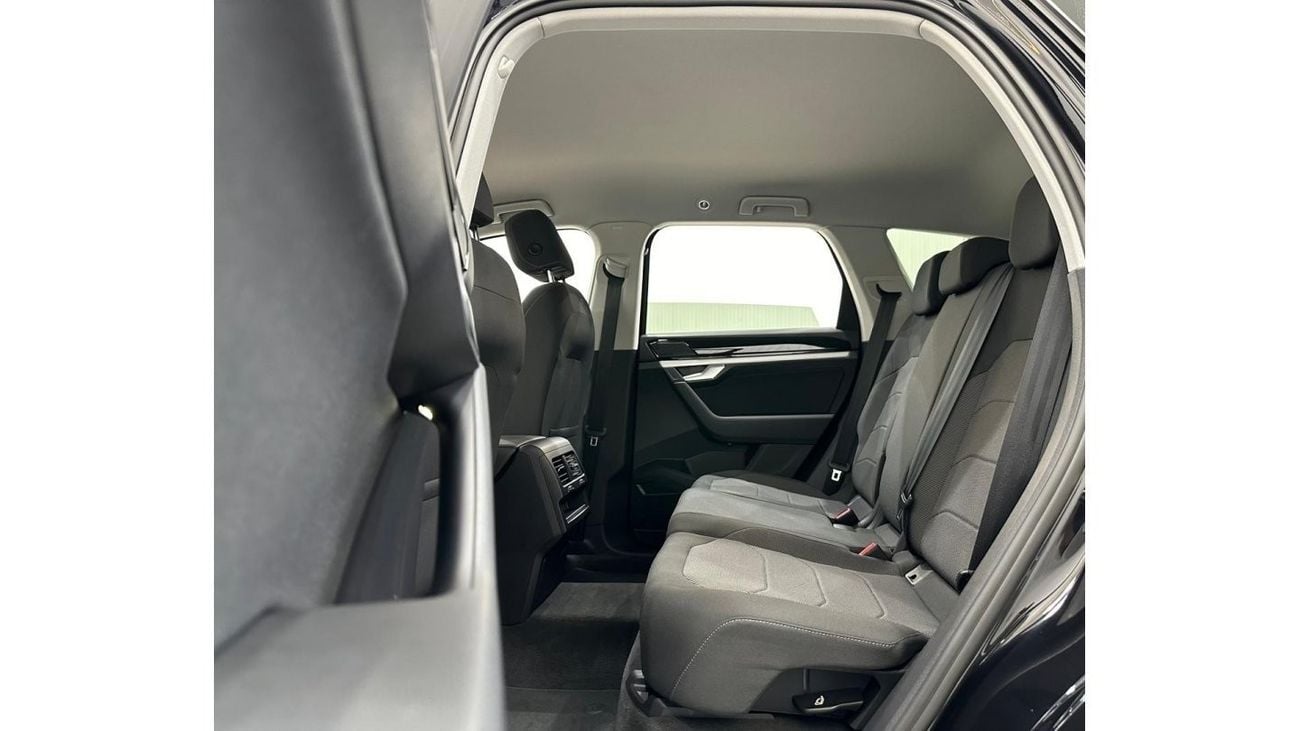 Volkswagen Touareg 2021 Volkswagen Touareg S, August 2026 VW Warranty, Full VW Service History, Low Kms, GCC