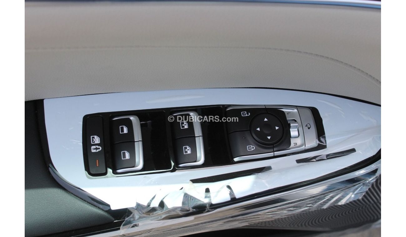 Kia K5 2.0 L hybrid 360 camera