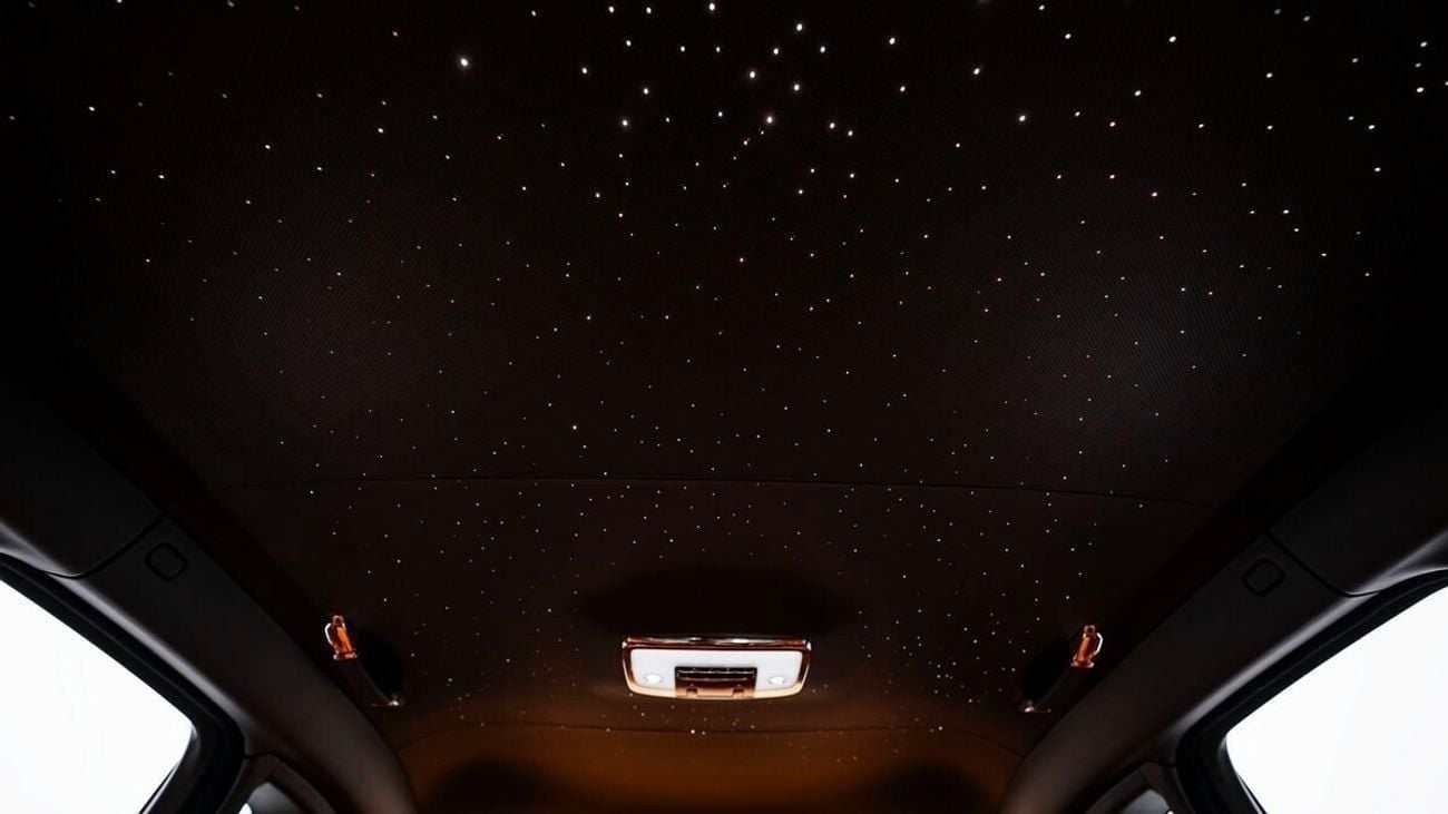 رولز رويس جوست Black Badge 2024 - GCC - Under Warranty and Service Contract