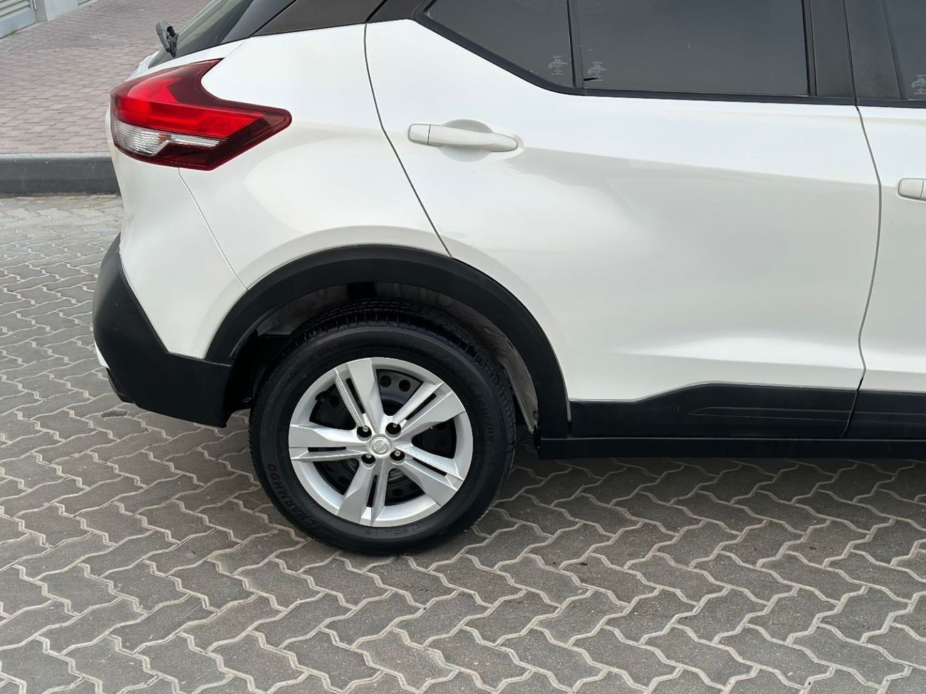 Nissan Kicks S 1.6L