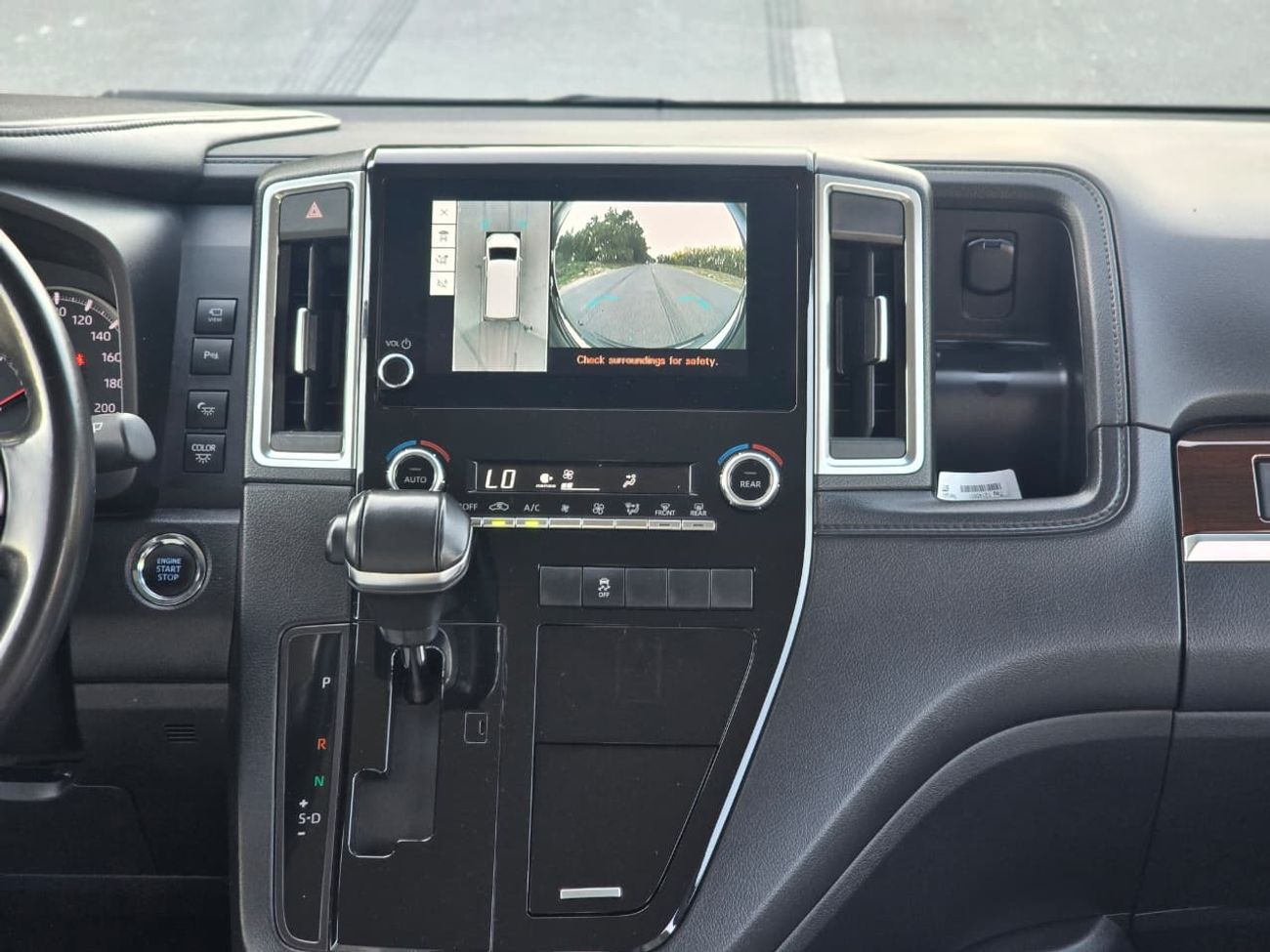 تويوتا جرافينا 3.5L Premium