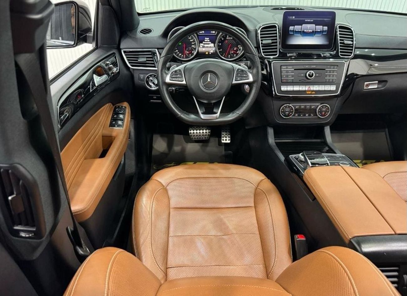 Mercedes-Benz GLE 43 AMG 4MATIC+ 3.0L 2019 Mercedes Benz GLE43 AMG 4MATIC Coupe, Warranty, Full Mercedes Service History, GCC