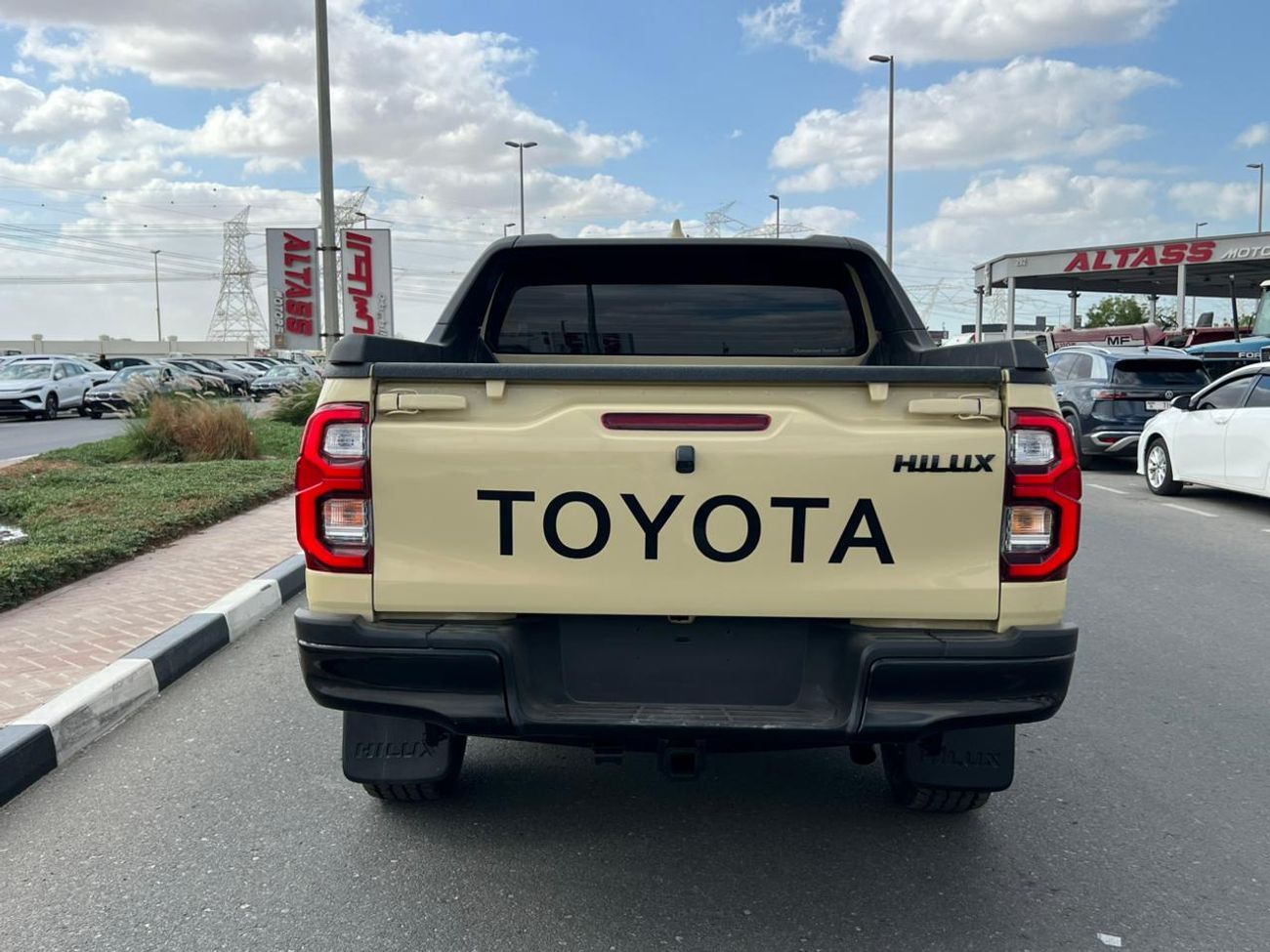 تويوتا هيلوكس The Toyota Hilux is a legendary, tough, and versatile pickup truck known for reliability, available 