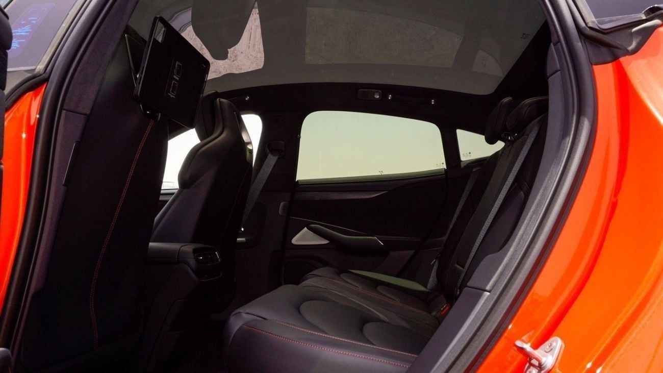 شاومى SU7 Max AWD