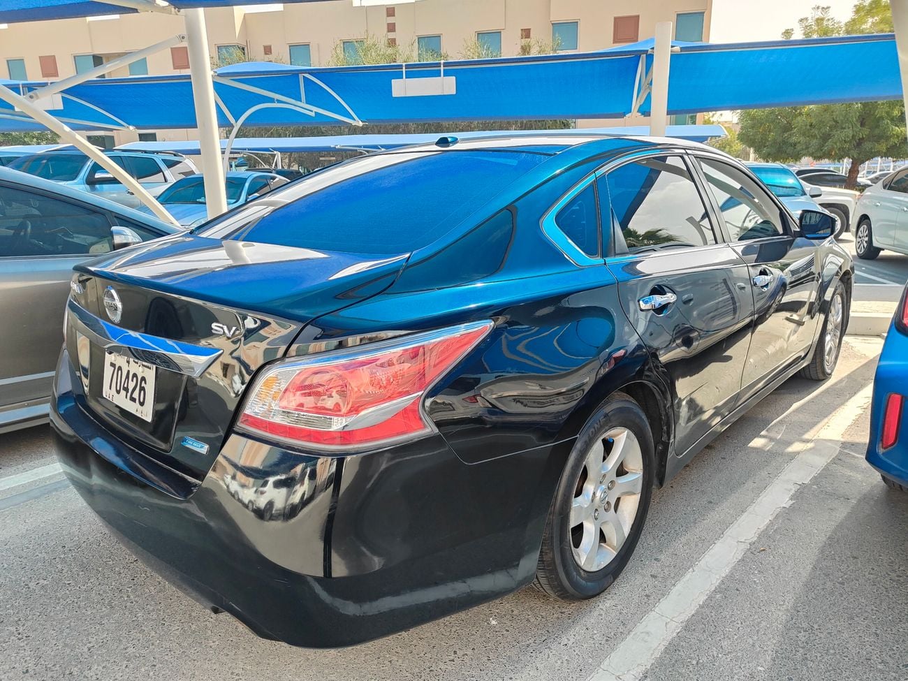 نيسان ألتيما