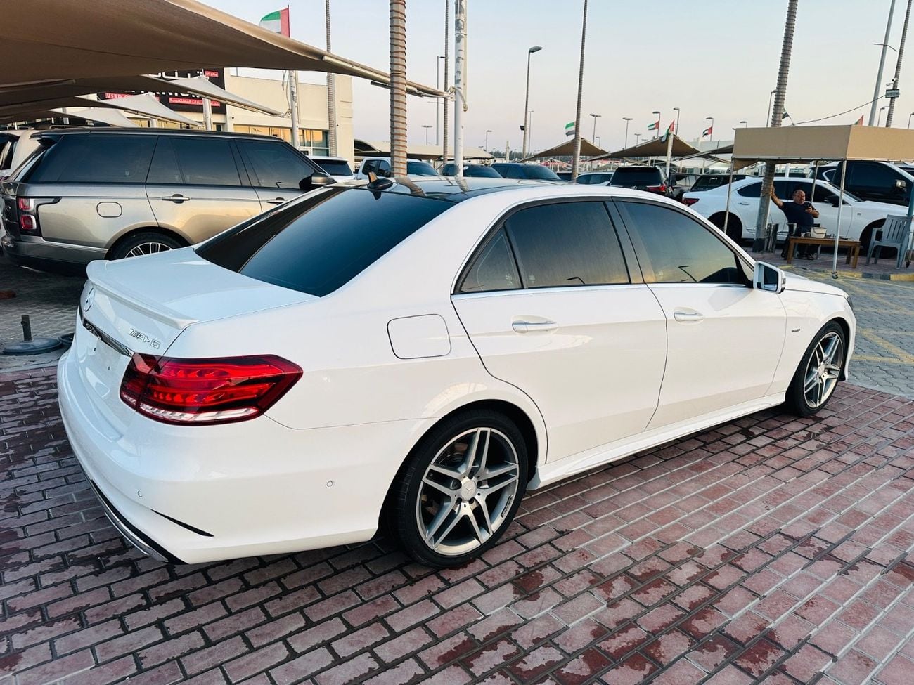مرسيدس بنز E300